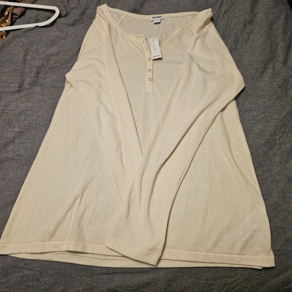 Old Navy Top NWT - Picture 6 of 8